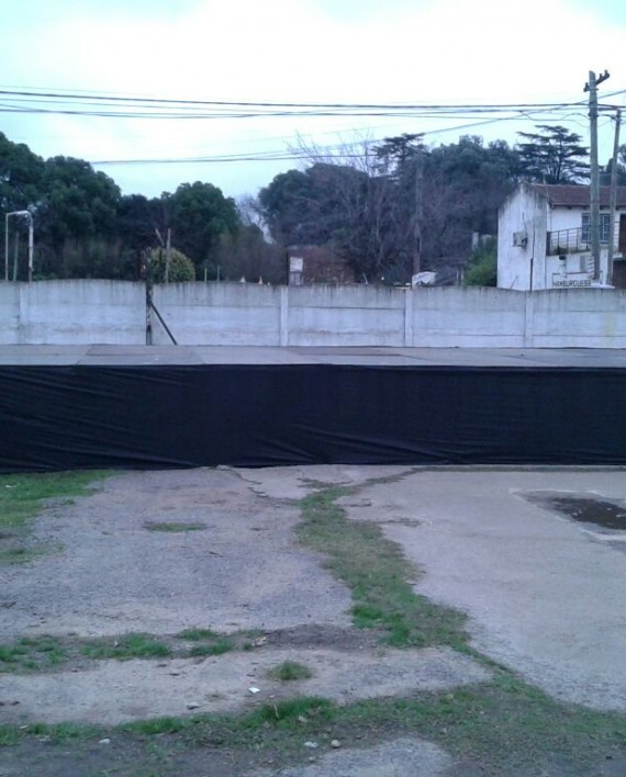 TARIMA 11X5 SIN ALFOMBRA FRENTE