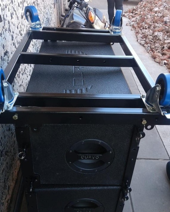 57491806_2224803360944464_1327983912030306304_n