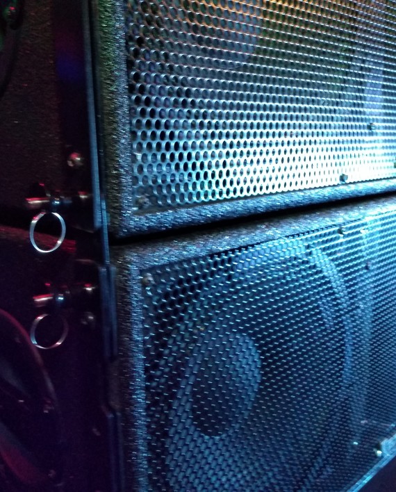 IMG_20200318_172305204_BURST000_COVER