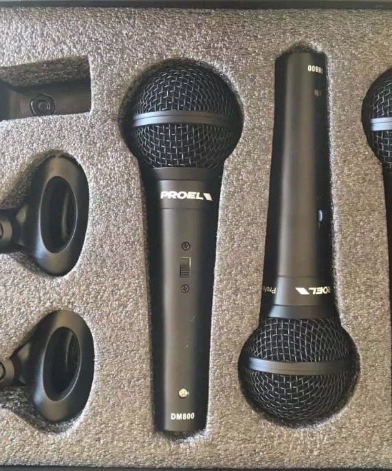 proel-dm800kit-3-mic-de-mano-cswitch-y-maleta-no-sv100-D_NQ_NP_648740-MLM29526008941_022019-F